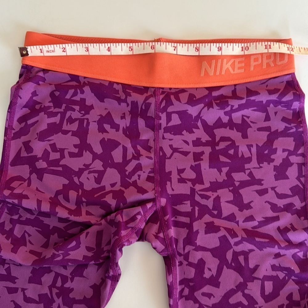 Nike Pro tights, set of 3 pairs included, all women’s S, in EUC - Picture 14 of 16
